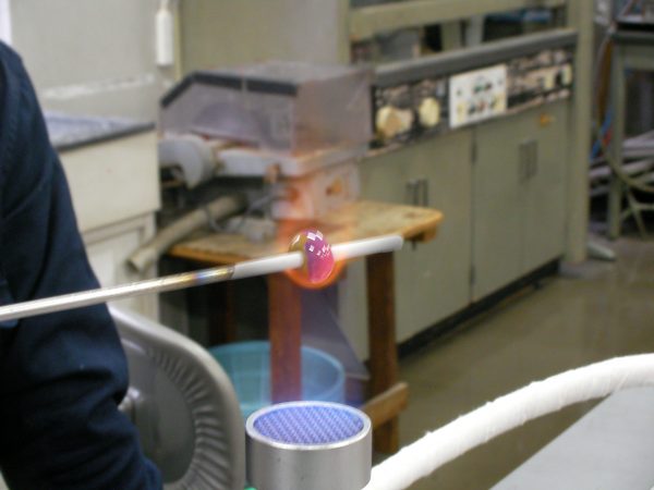 【満員御礼!】なかのZEROカルチャー教室「トンボ玉入門」