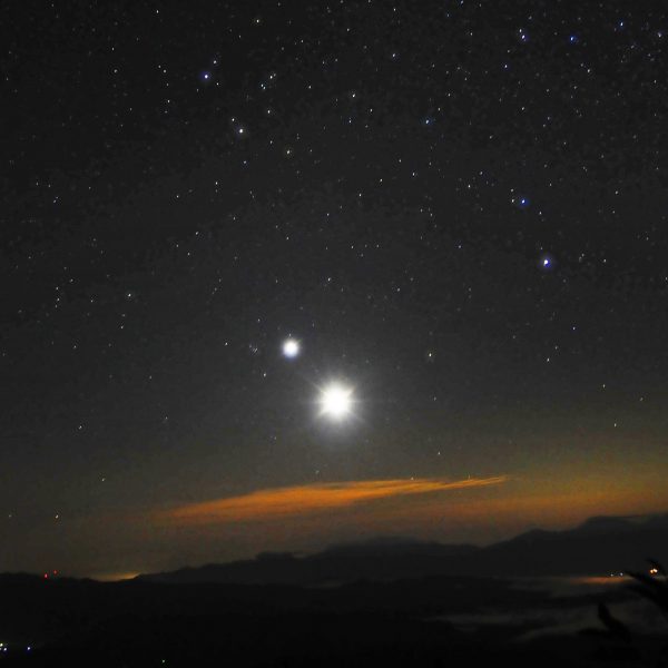 大人のための天文教室「光~宇宙をはかるものさし」(事前申込制)