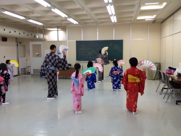 【小学生向け／全10回講座】こども日本舞踊講座