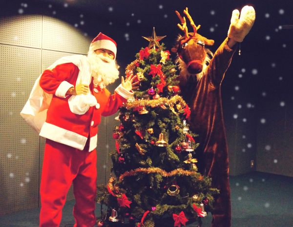 クリスマス特別投映　ファミリー向け「プラネタリウムでクリスマス☆」（事前申込制）